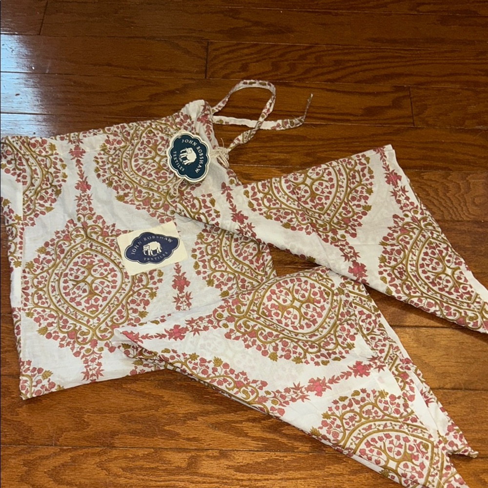 Set of 2 NWT John Robshaw White and Pink Paisley Bandanas